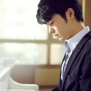 揉我的胸 ～阿～
